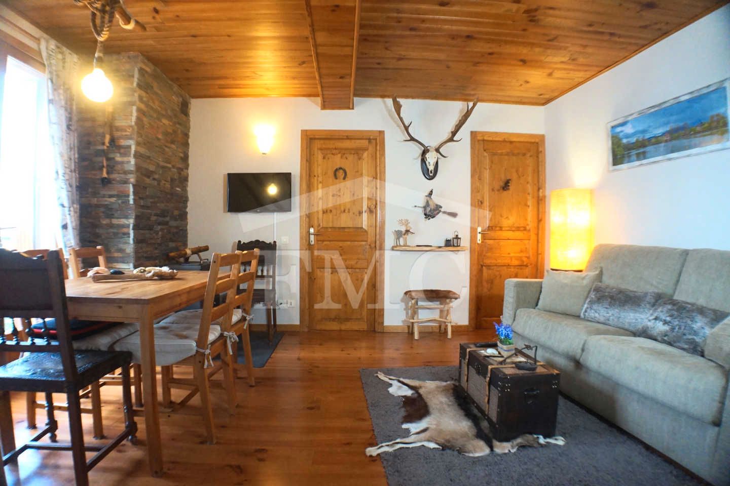 Sala de estar de Piso de alquiler en Osséja con Calefacción, Parquet y Trastero