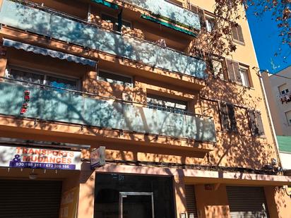 Exterior view of Flat for sale in Sabadell  with Air Conditioner, Heating and Oven