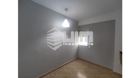 Foto 2 de Piso en venta en Diagonal, Avenida de Abril - 9 de Octubre, Sagunto / Sagunt
