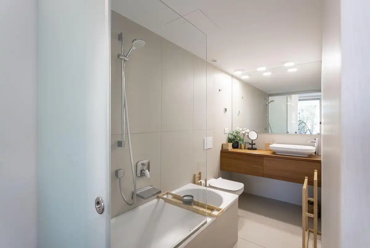 Apartament amb terrassa en venda a Avenida Avenida de Carvajal, 69, imagen 17