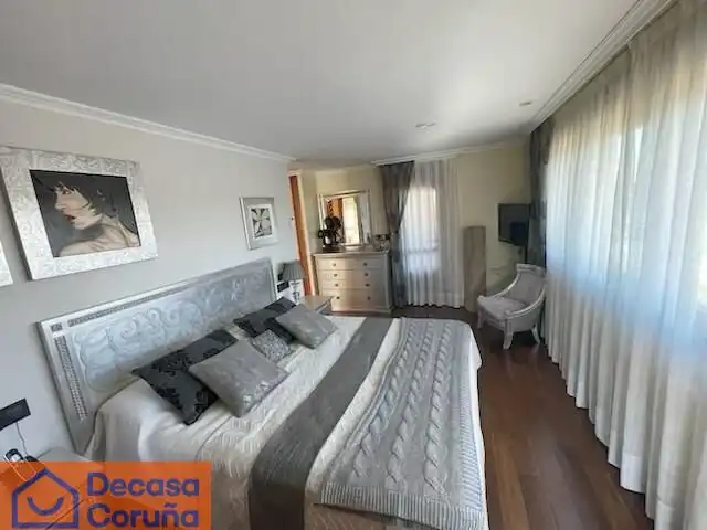Dormitori de Casa o xalet en venda en Madrid amb Jardí privat, Terrassa i Traster