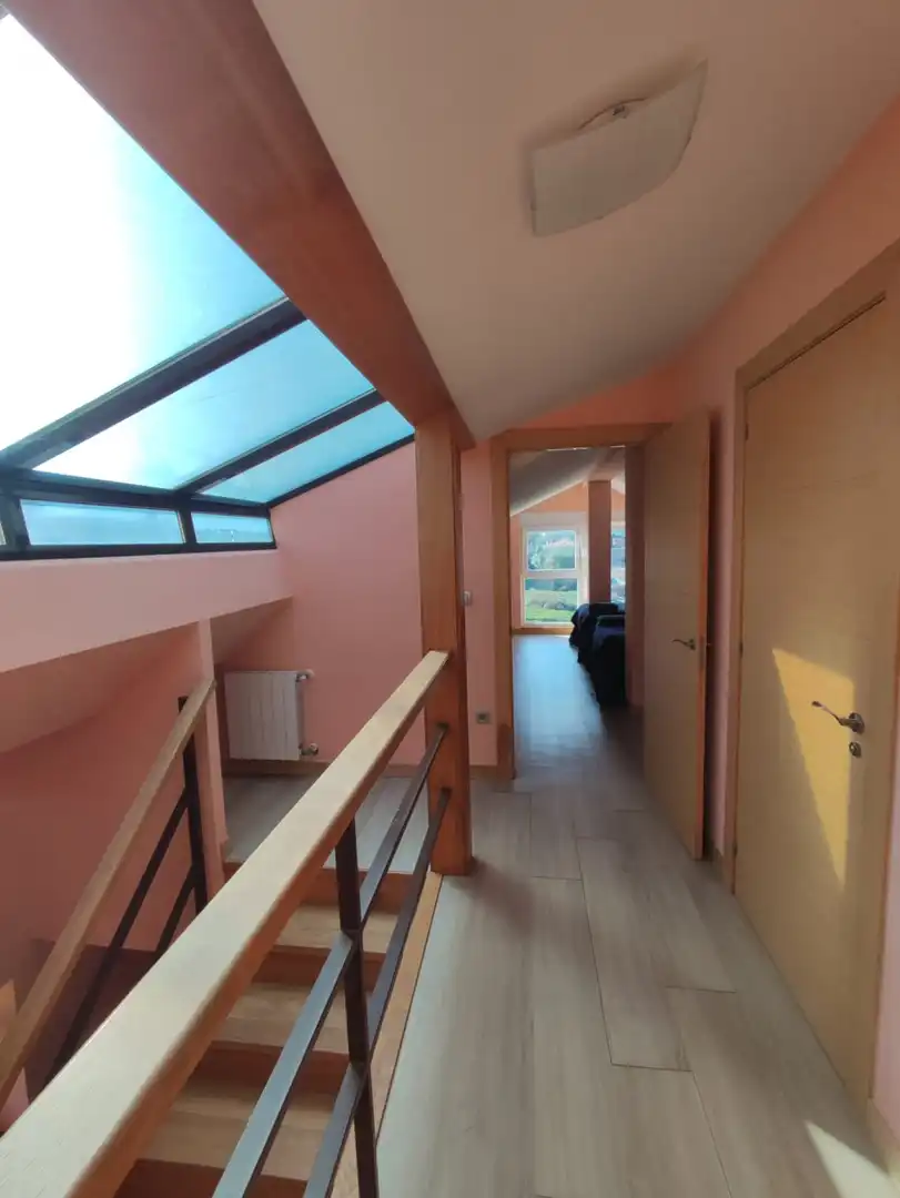 Casa o chalet de alquiler en Miengo con Calefacción, Jardín privado y Amueblado