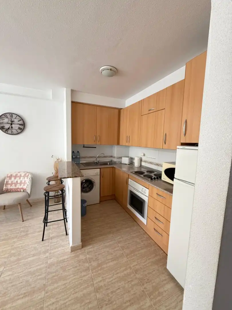 Cuina de Apartament de lloguer en Orihuela amb Aire condicionat, Calefacció i Terrassa
