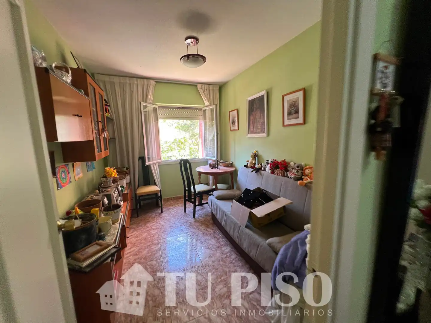 Habitación de Piso en venta en Madrid con Calefacción, Terraza y Amueblado