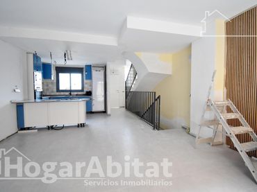 Maison mitoyenne à vendre à Calle Barrenquet