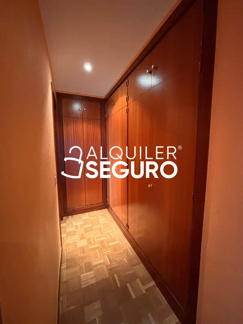 Flat for rent in Madrid  with Heating and Terrace