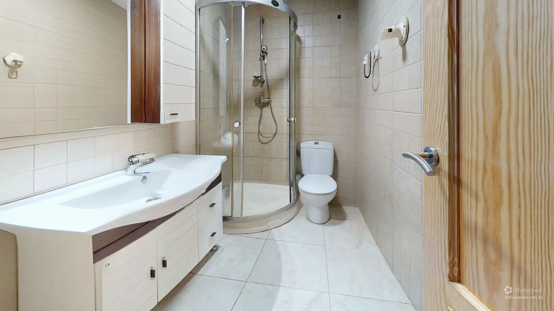 Bathroom of Flat for sale in Córdoba  with Air Conditioner, Terrace and Storage room