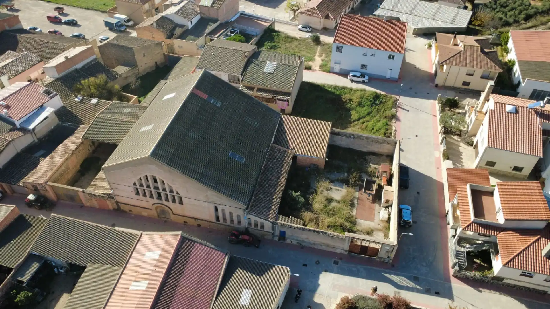 Exterior view of Buildings for sale in Bot