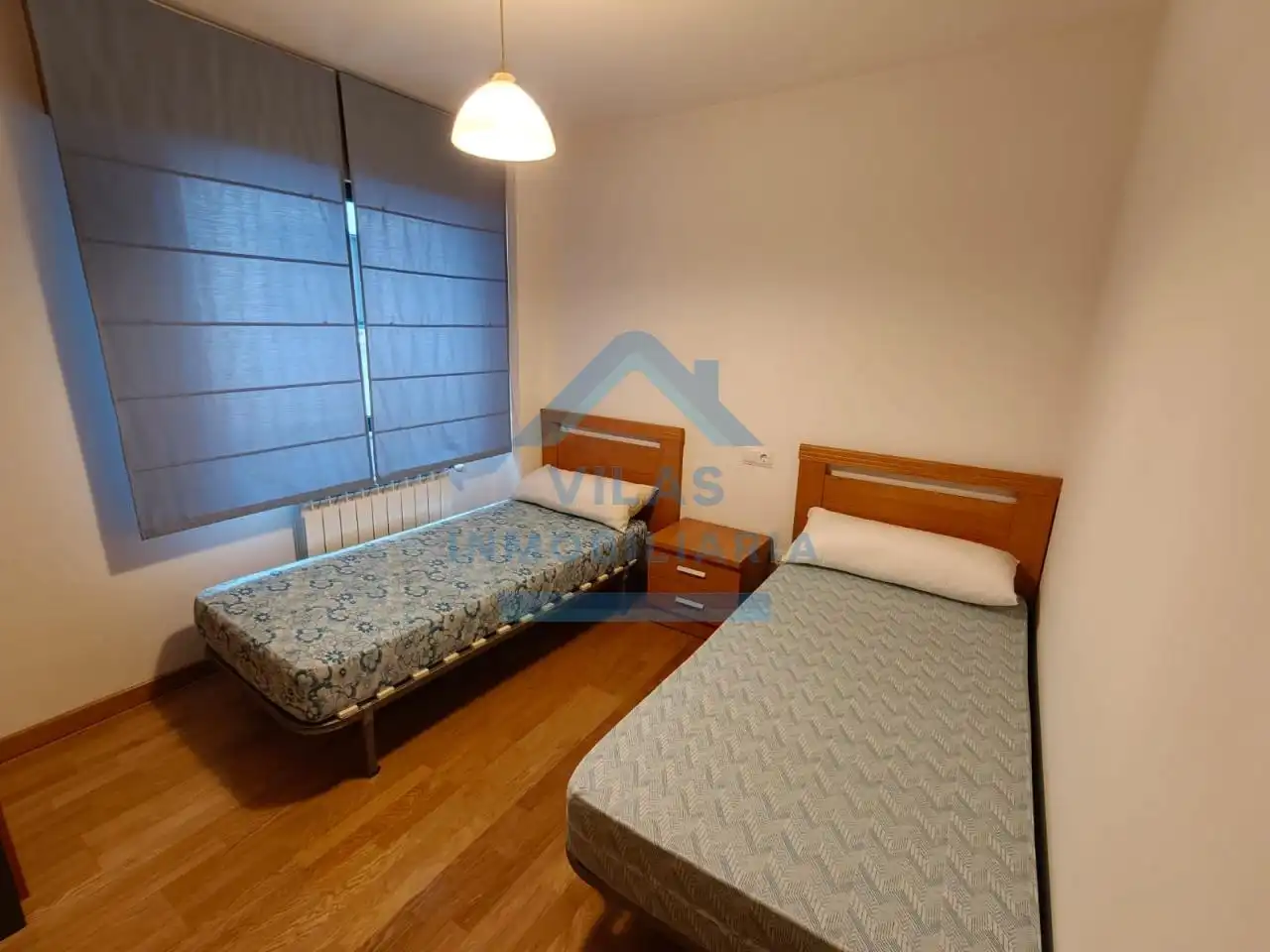 Dormitori de Apartament de lloguer en Ames amb Calefacció, Traster i Moblat