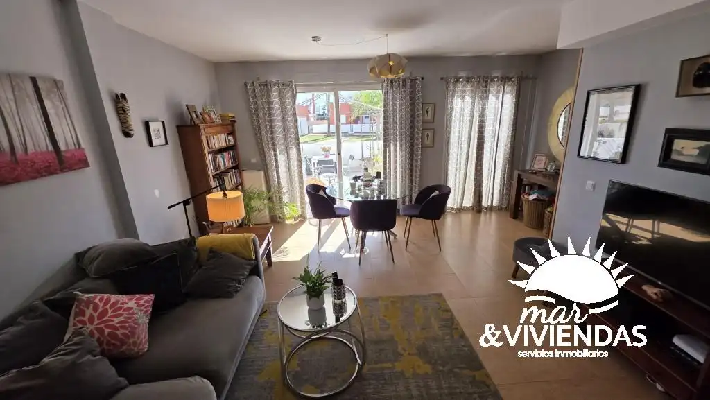 Detached homes for sale in Avenida Alhambra, 4, Lomas del Mar