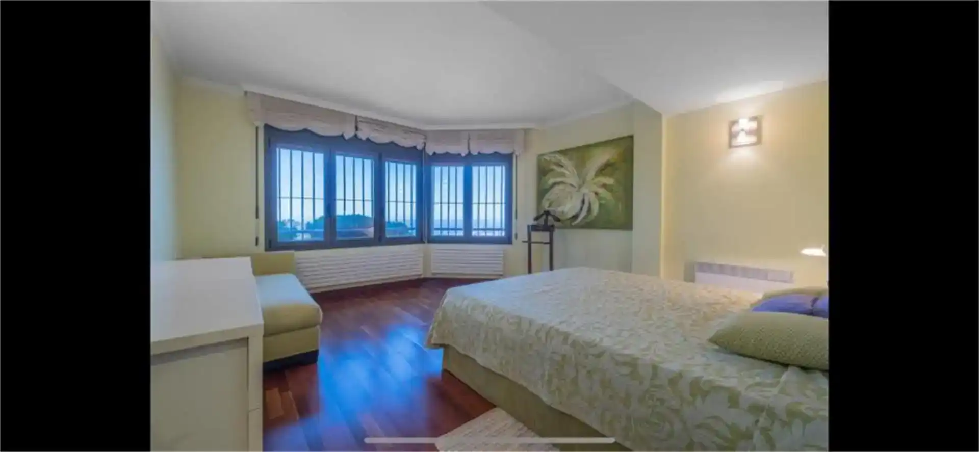 Dormitori de Casa o xalet en venda en Sitges amb Aire condicionat, Piscina i Balcó