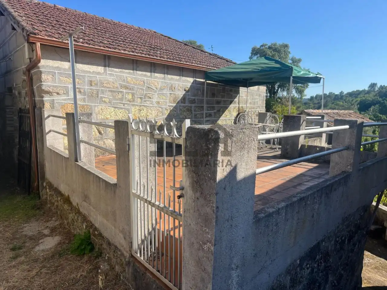 Vista exterior de Casa o xalet en venda en Ourense Capital  amb Calefacció, Jardí privat i Terrassa