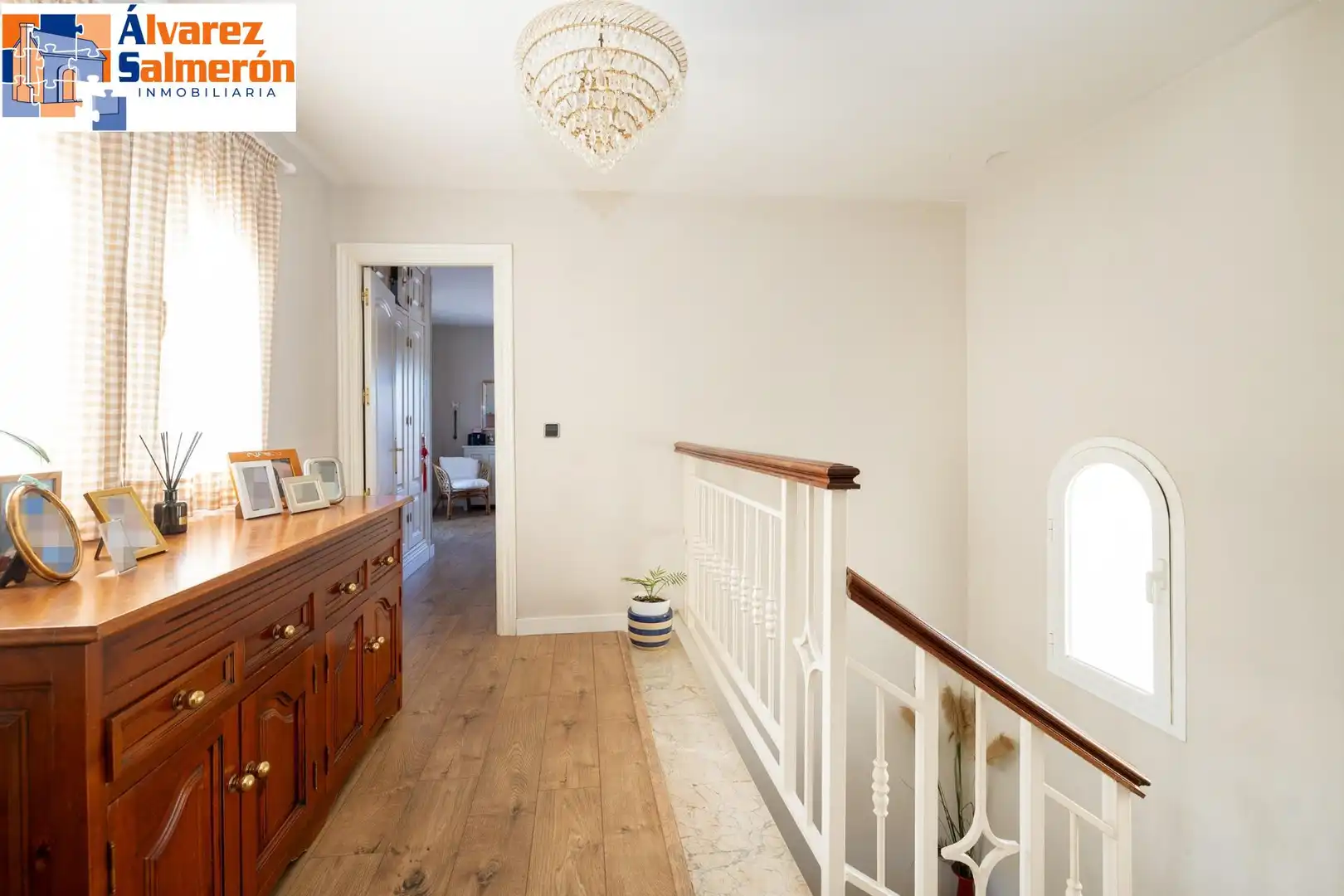 Villa mit Terrasse zum Verkauf in Calle Infanta Elena, imagen 18