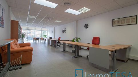Foto 2 de Oficina en venta en Parc d’Europa, Barberà del Vallès
