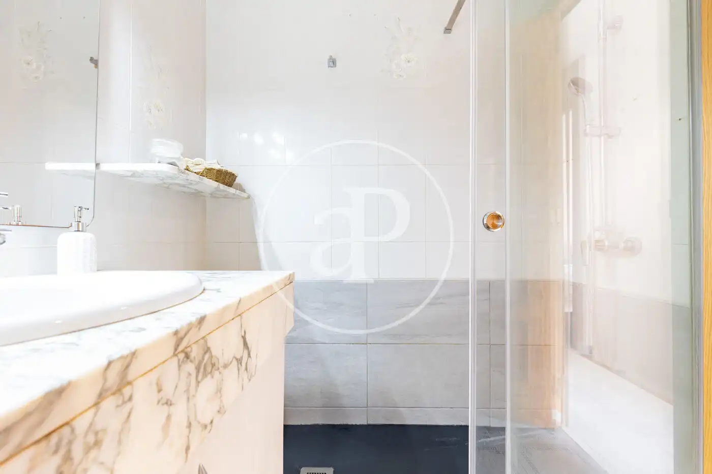 Baño de Casa o chalet en venta en Sant Cugat del Vallès con Aire acondicionado, Calefacción y Terraza