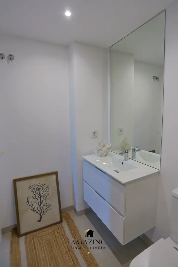 Bany de Apartament en venda en Cartagena amb Aire condicionat, Calefacció i Terrassa