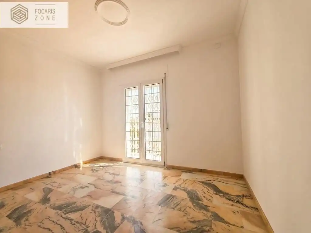 Dormitori de Casa o xalet en venda en Málaga amb Aire condicionat, Calefacció i Terrassa