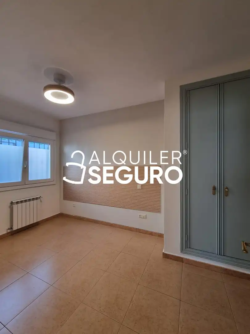 Flat for rent in Colmenarejo  with Heating and Storage room