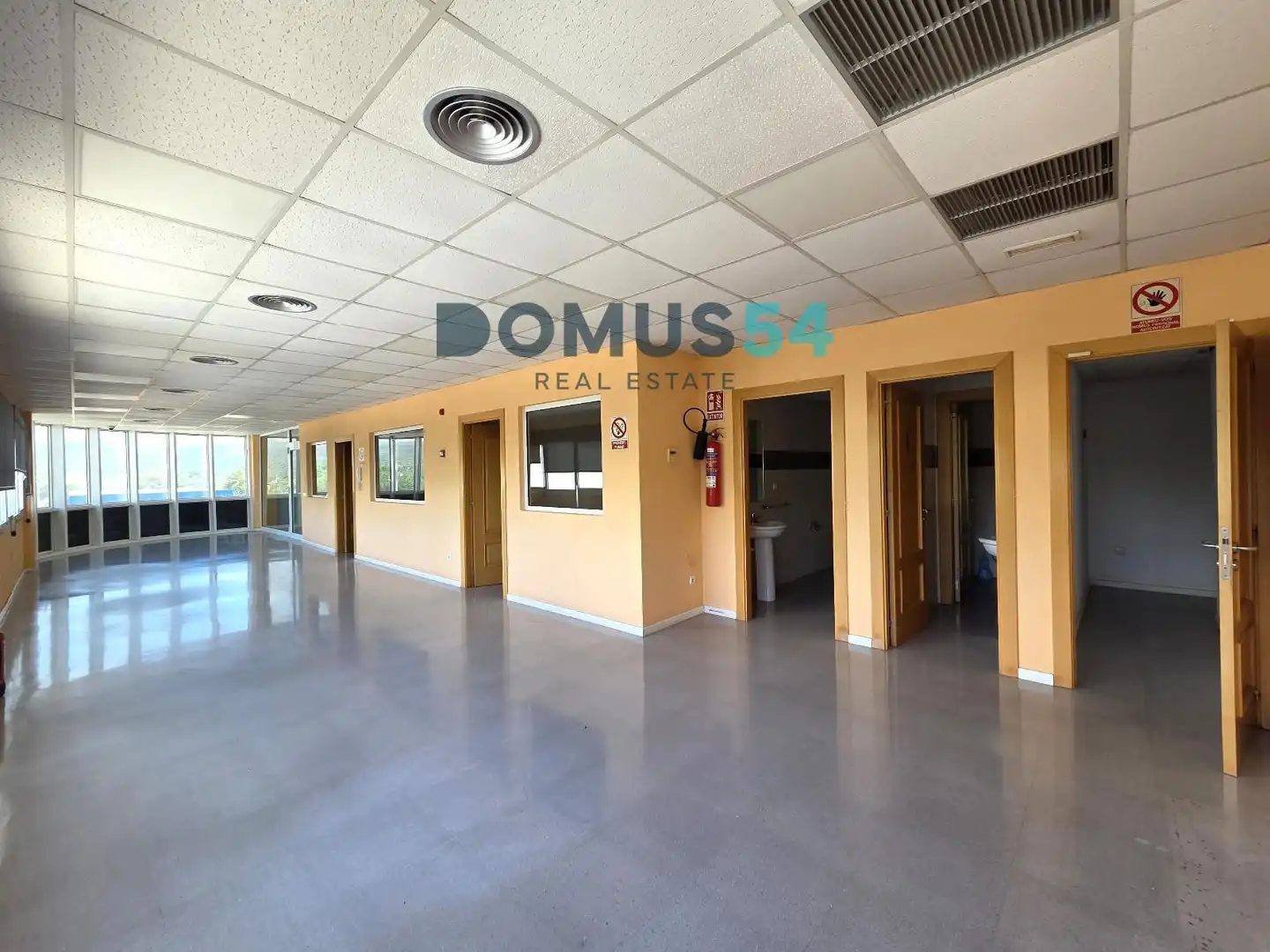 Industrial buildings for rent in Sa Pobla
