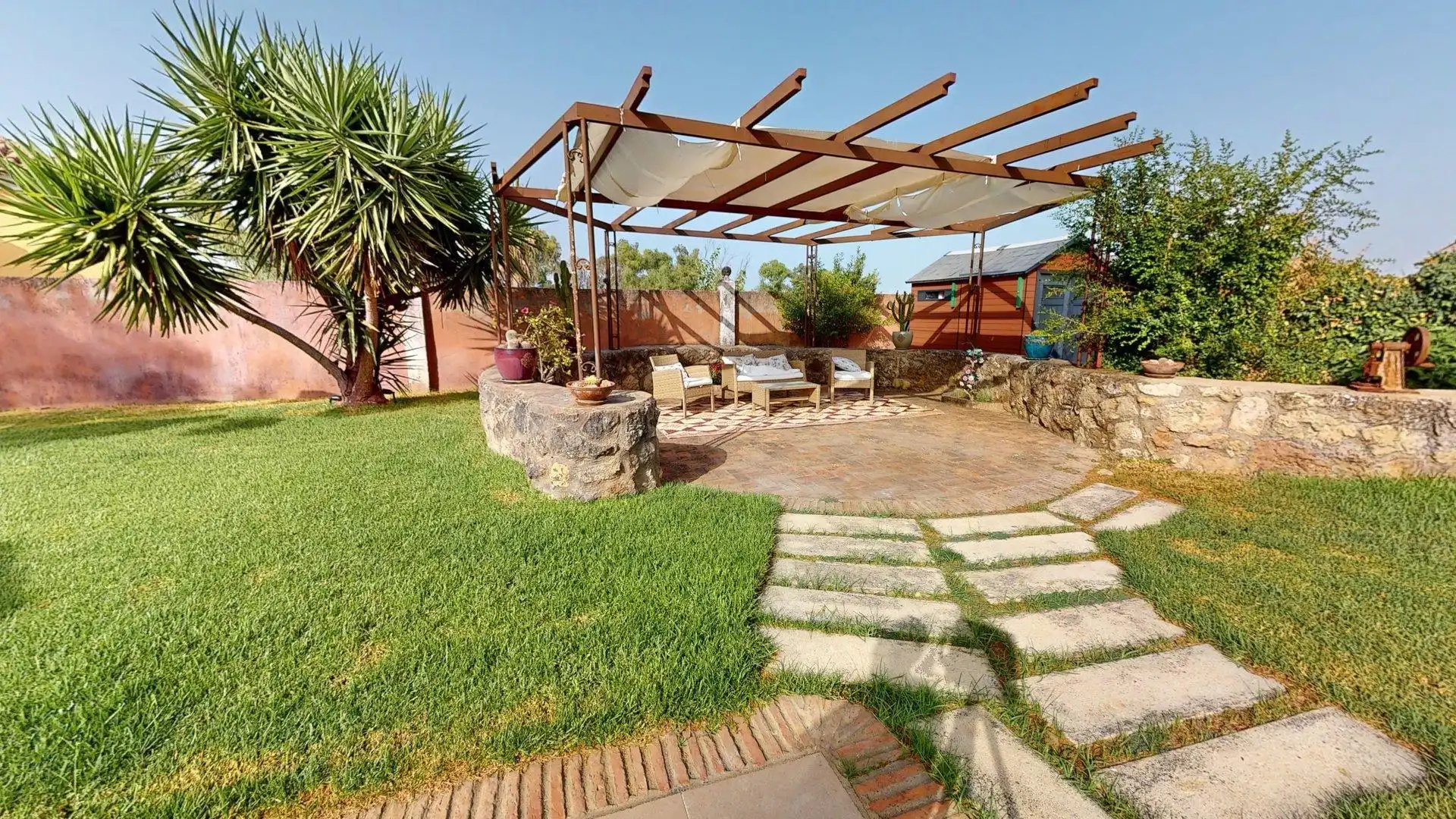 Garden of Houses for sale in  Córdoba Capital  with Air Conditioner, Heating and Private garden