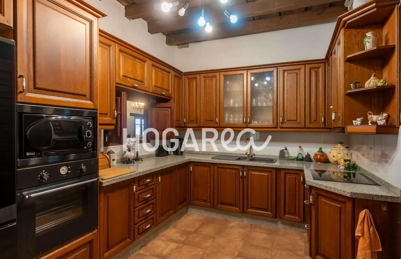 Cocina de Finca rústica en venta en Alcaucín con Jardín privado, Terraza y Piscina