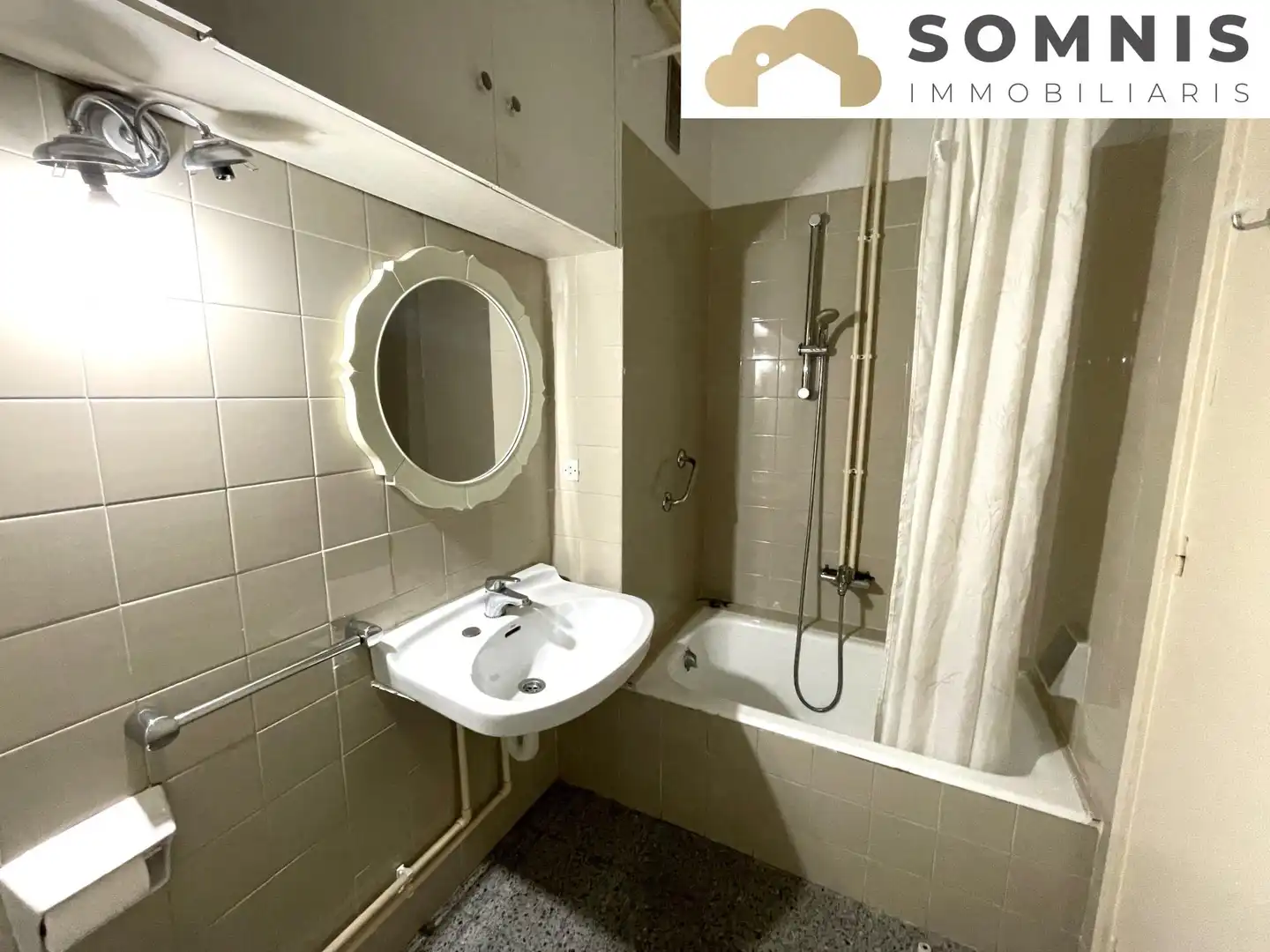 Piso en venta en de Faraday, Ca n'Aurell