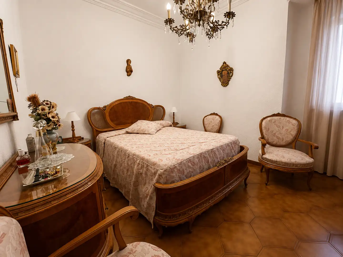 Habitación de Piso en venta en Valencia con Amueblado