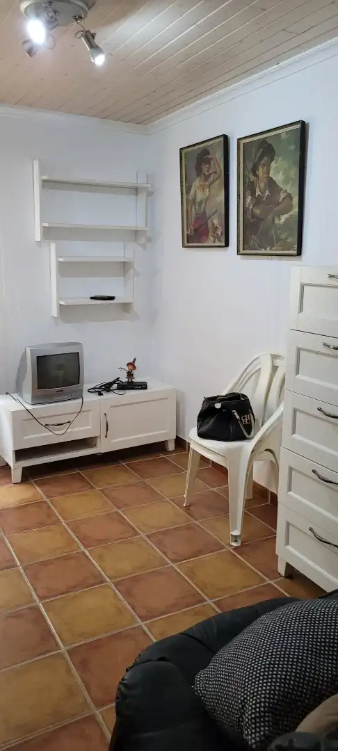 Living room of Study for rent in Cuenca  with Air Conditioner, Heating and Furnished