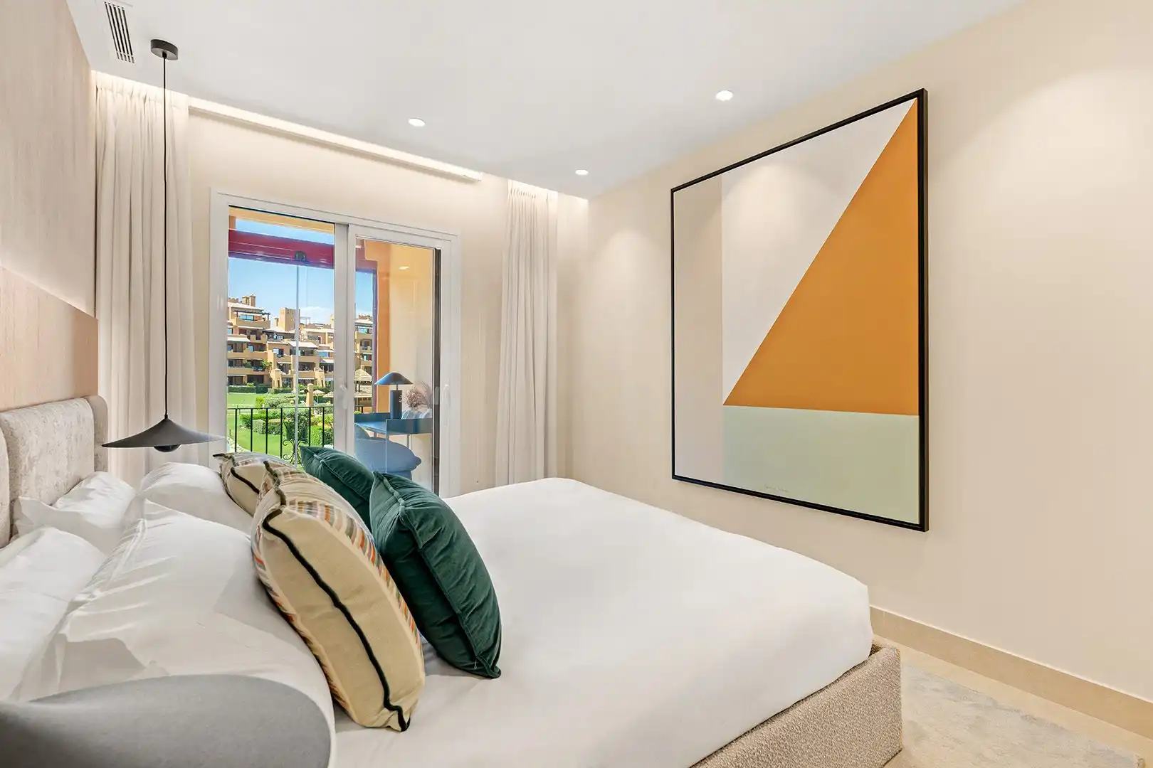 Habitación de Piso en venta en Estepona con Aire acondicionado, Calefacción y Terraza