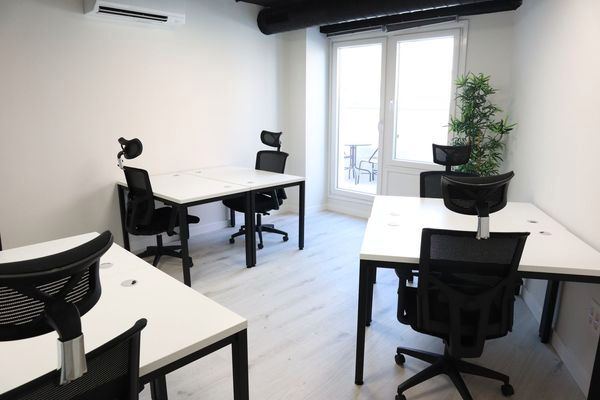 Oficina de lloguer en  Madrid Capital amb Aire condicionat, Calefacció i Terrassa