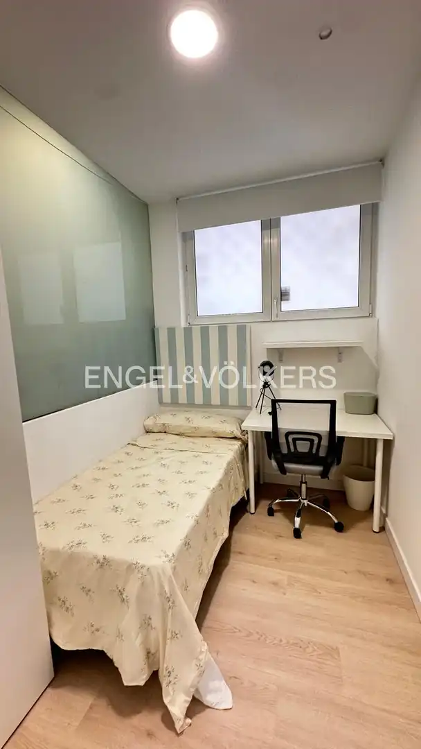 Bedroom of Apartments for rent in Madrid  with Heating and Pets allowed