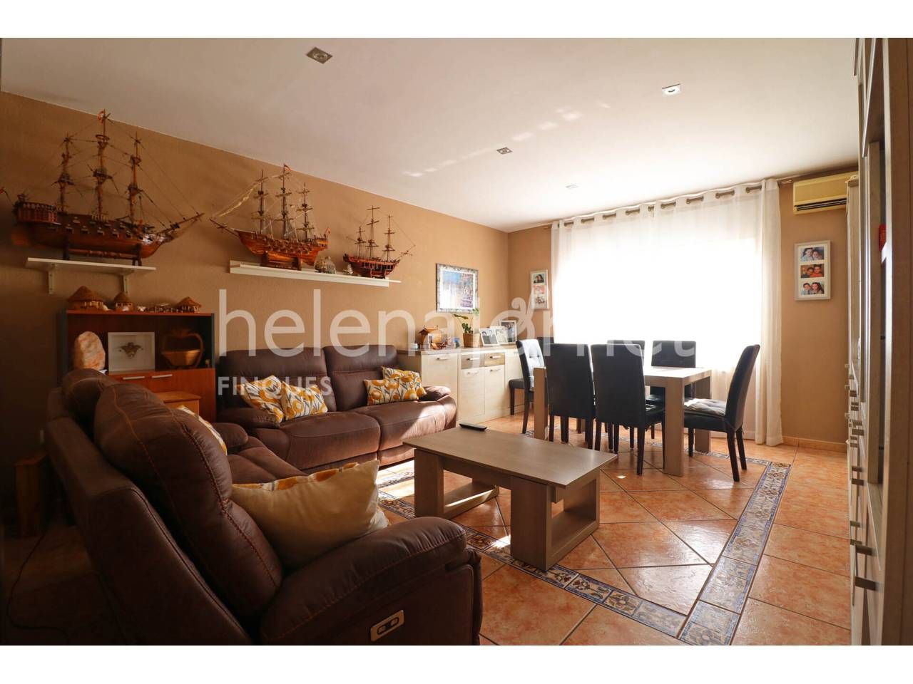 Living room of Flat for sale in Sant Feliu de Guíxols  with Heating, Balcony and Alarm
