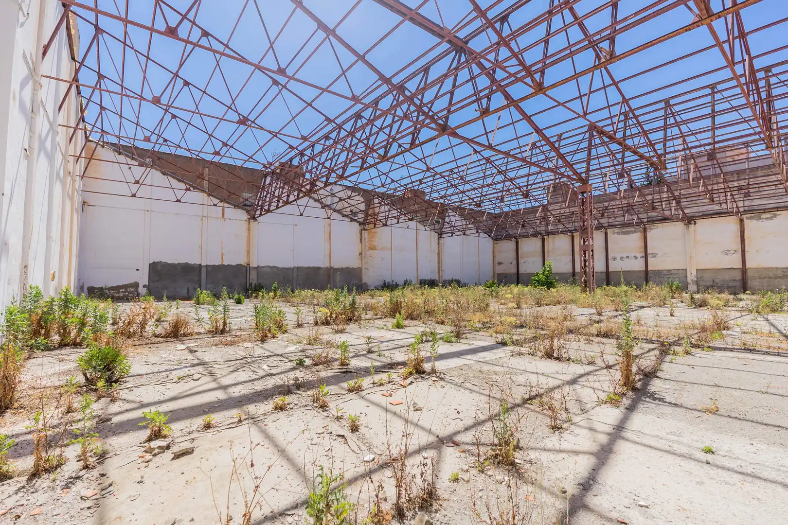 Exterior view of Industrial buildings for sale in Torremolinos