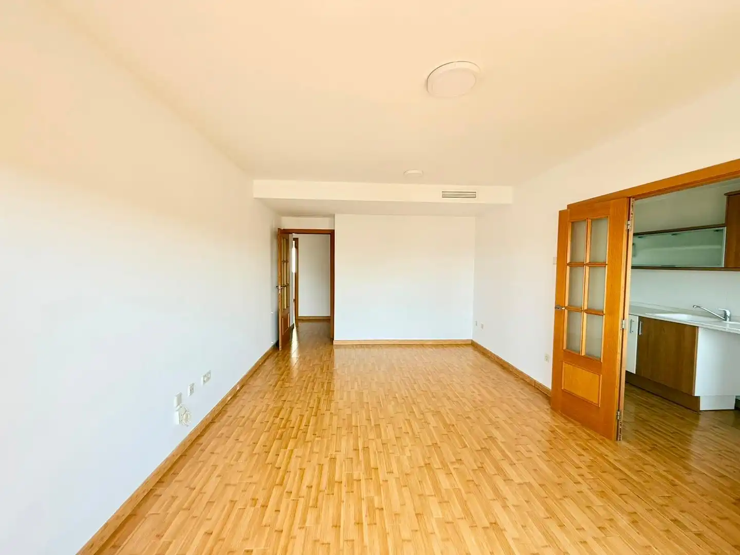 Living room of Flat for rent in Silla  with Heating, Terrace and Balcony