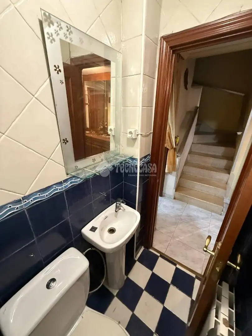 Baño de Piso en venta en Madrid con Aire acondicionado, Calefacción y Terraza