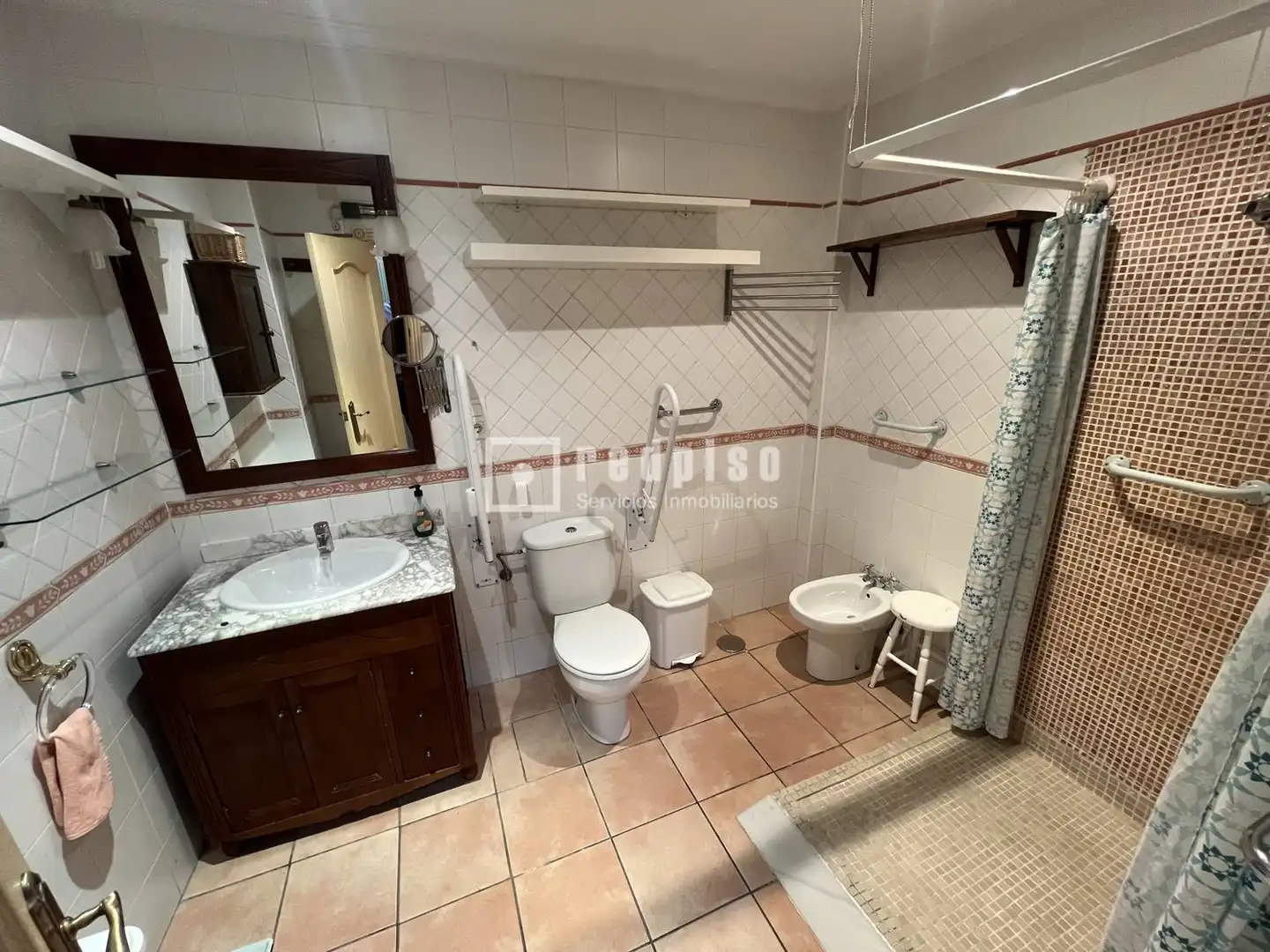 Wohnung zur Miete in Anita, Barrio León