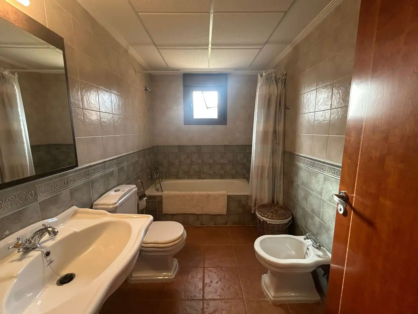Baño de Casa o chalet en venta en Santibáñez el Alto con Jardín privado, Trastero y Amueblado