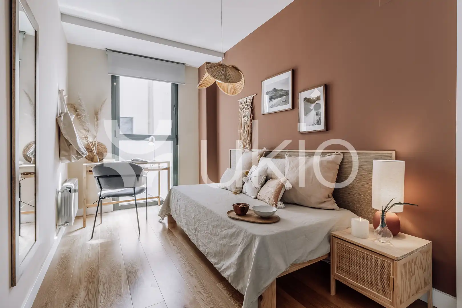 Bedroom of Flat for rent in Madrid  with Air Conditioner, Terrace and Furnished