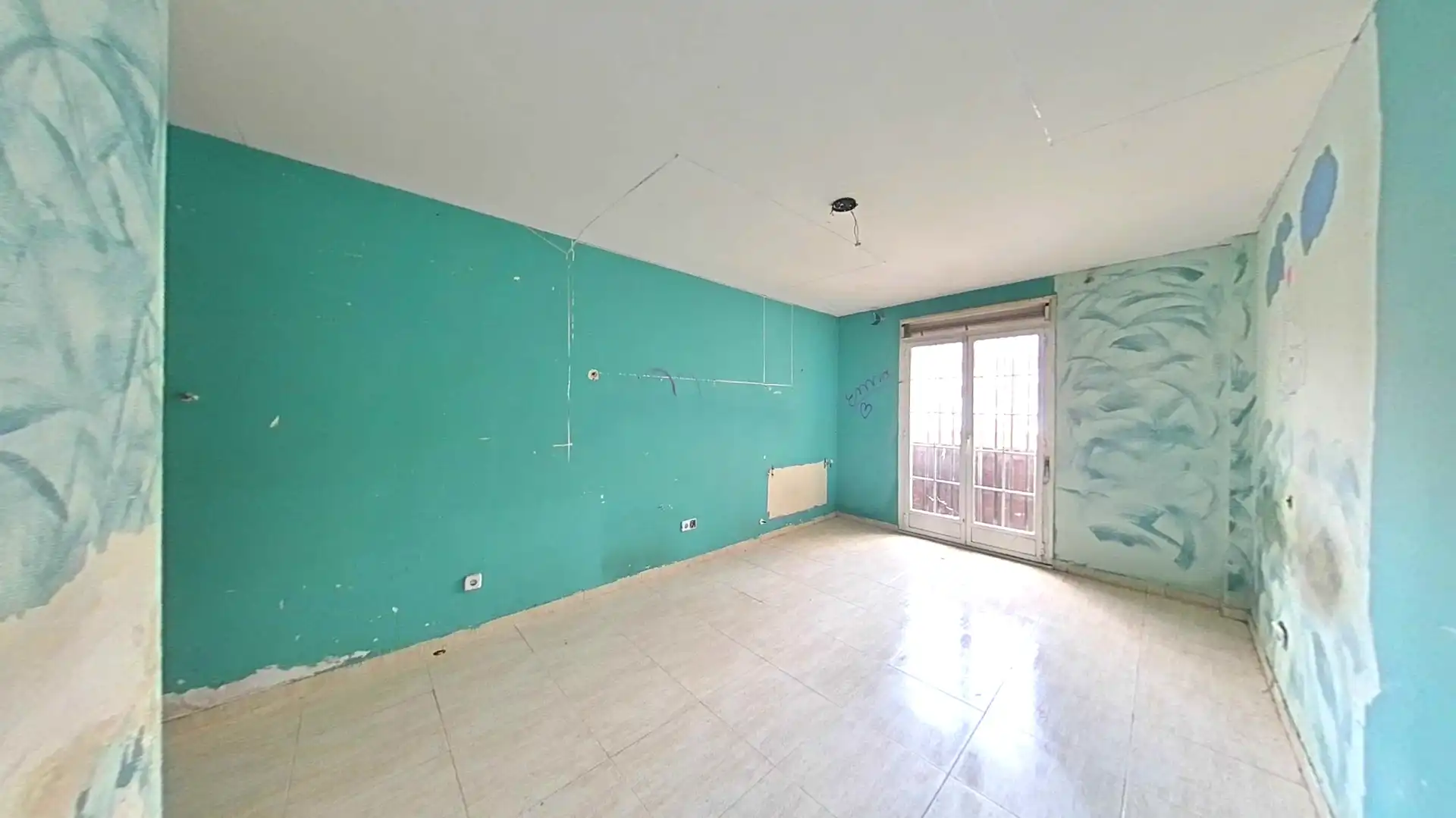 Schlafzimmer von Einfamilien-Reihenhaus zum Verkauf in Quer mit Terrasse