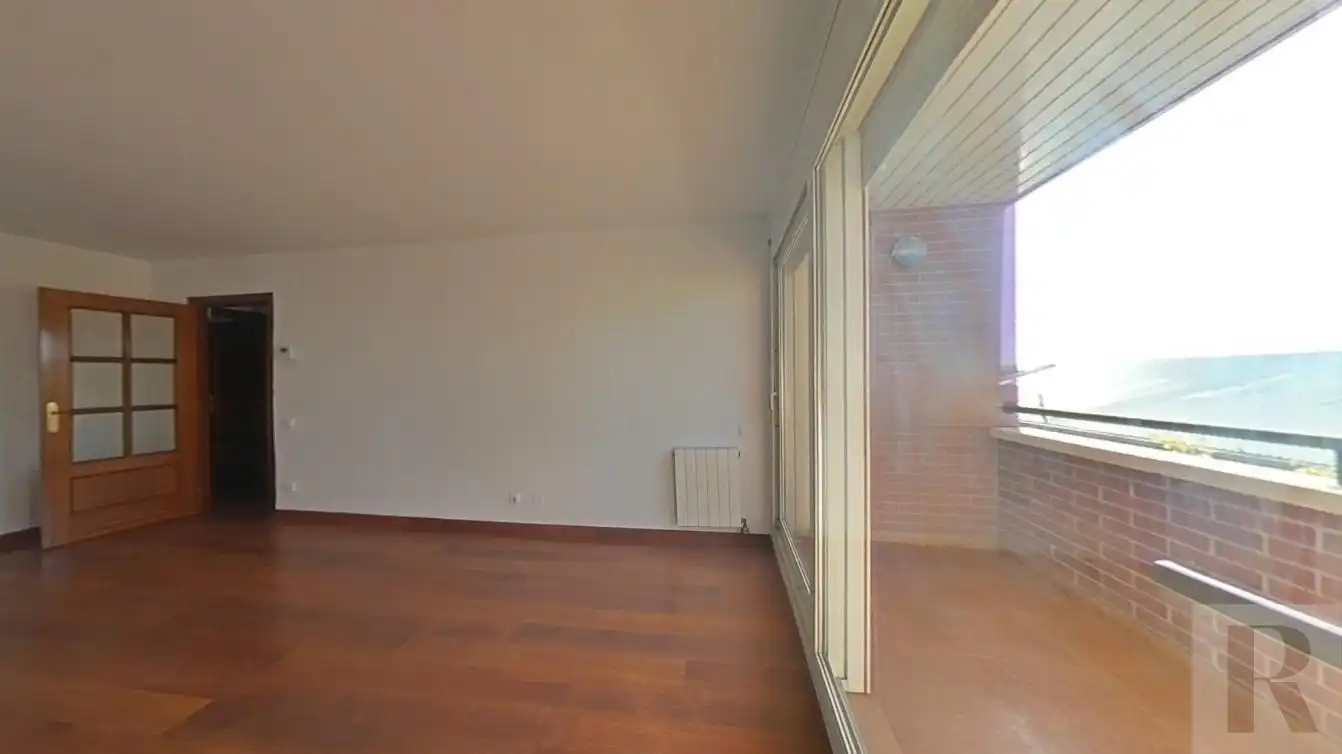 Habitación de Piso en venta en Sabadell con Calefacción y Terraza