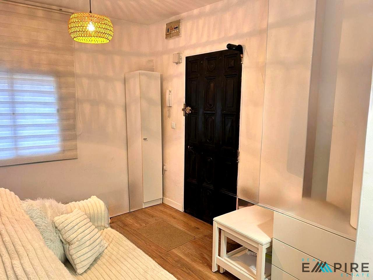 Habitación de Planta baja en venta en  Madrid Capital con Calefacción