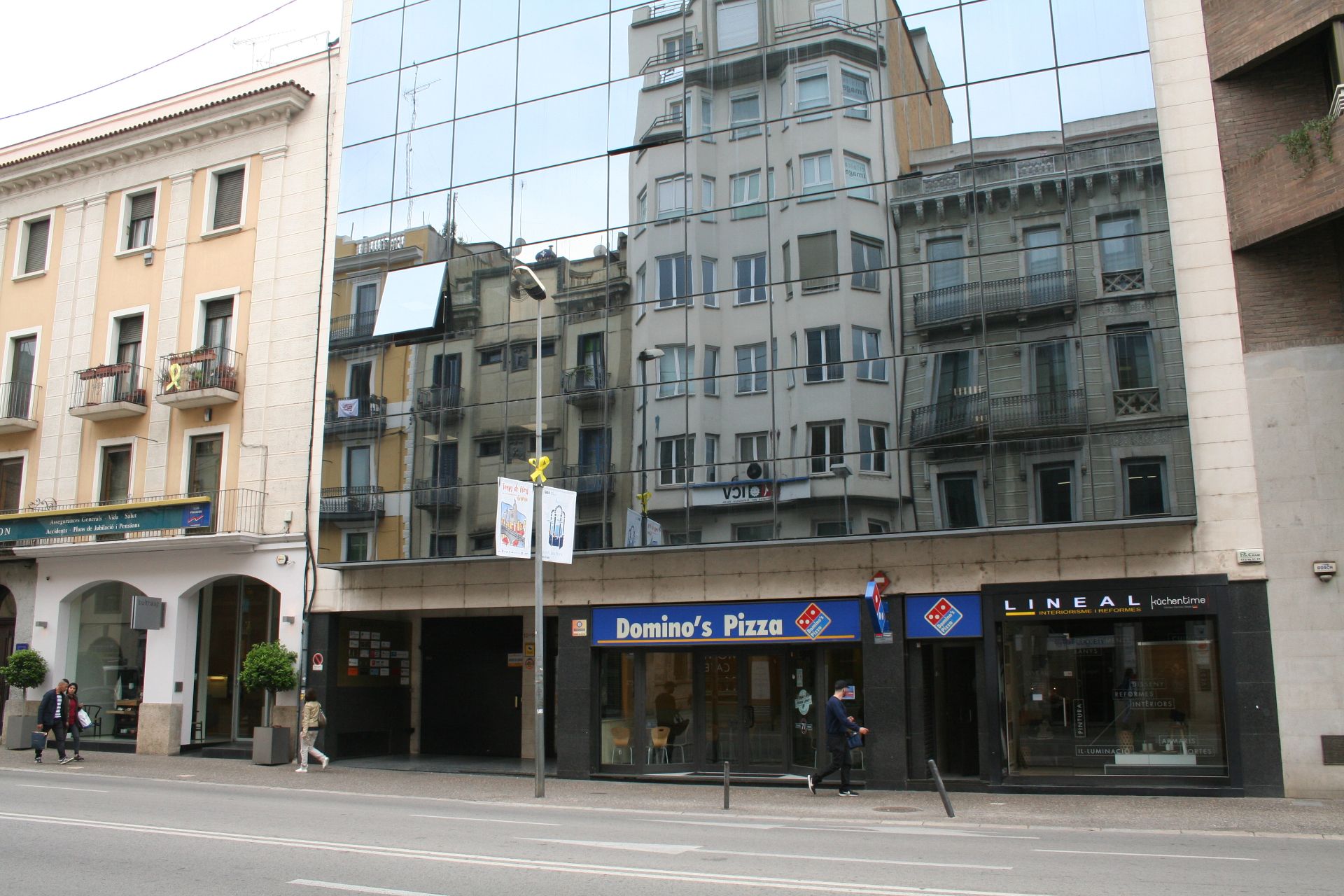 Garatge de lloguer a Carrer Barcelona, 12-14, Eixample Nord, Girona Capital