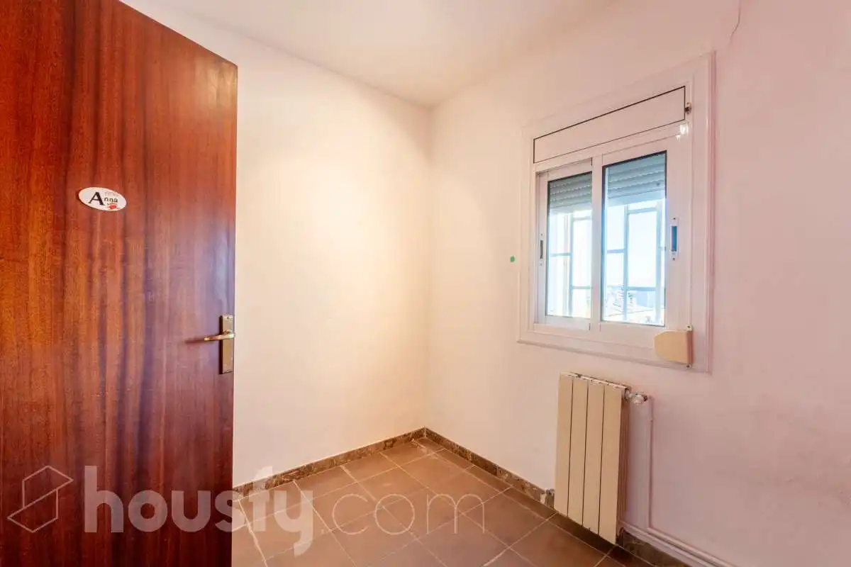 Duplexes for sale in RB SALVADOR SAMA, Centre Vila