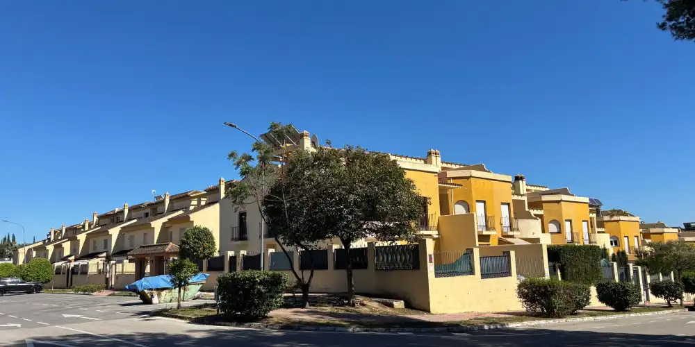Adossat amb piscina en venda a Avenida Piedramar 2H, imagen 10