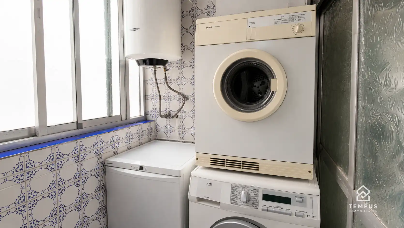 Kitchen of Flat for sale in Córdoba  with Air Conditioner, Terrace and Furnished