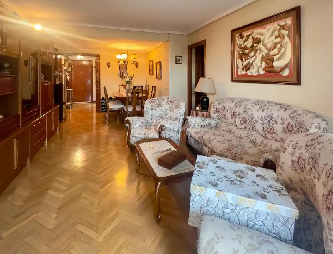Flat for sale in Norte - Universidad