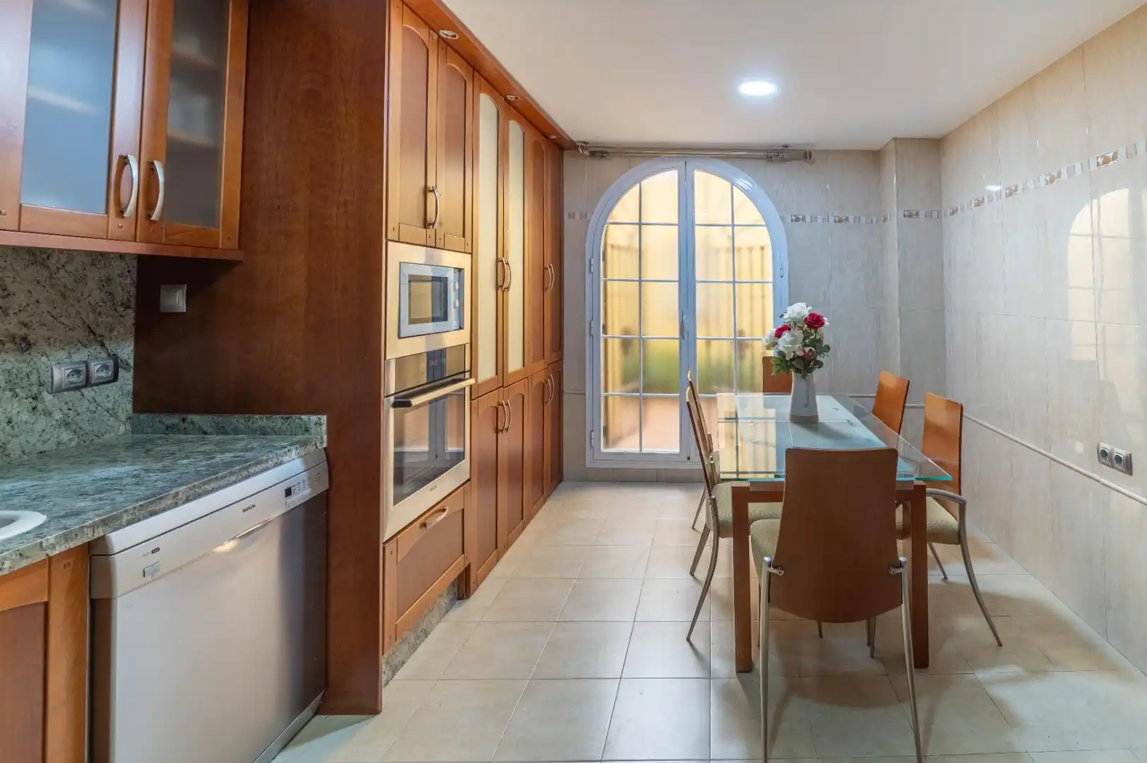 Kitchen of Flat for sale in Santa Fe  with Air Conditioner