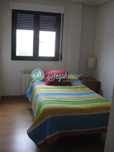 Appartamento con terrazza in vendita a Torrecaballeros, imagen 10