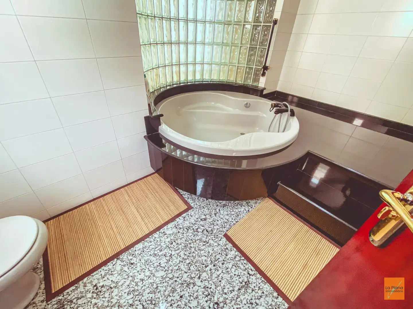 Bany de Casa o xalet en venda en La Sénia amb Aire condicionat, Calefacció i Jardí privat