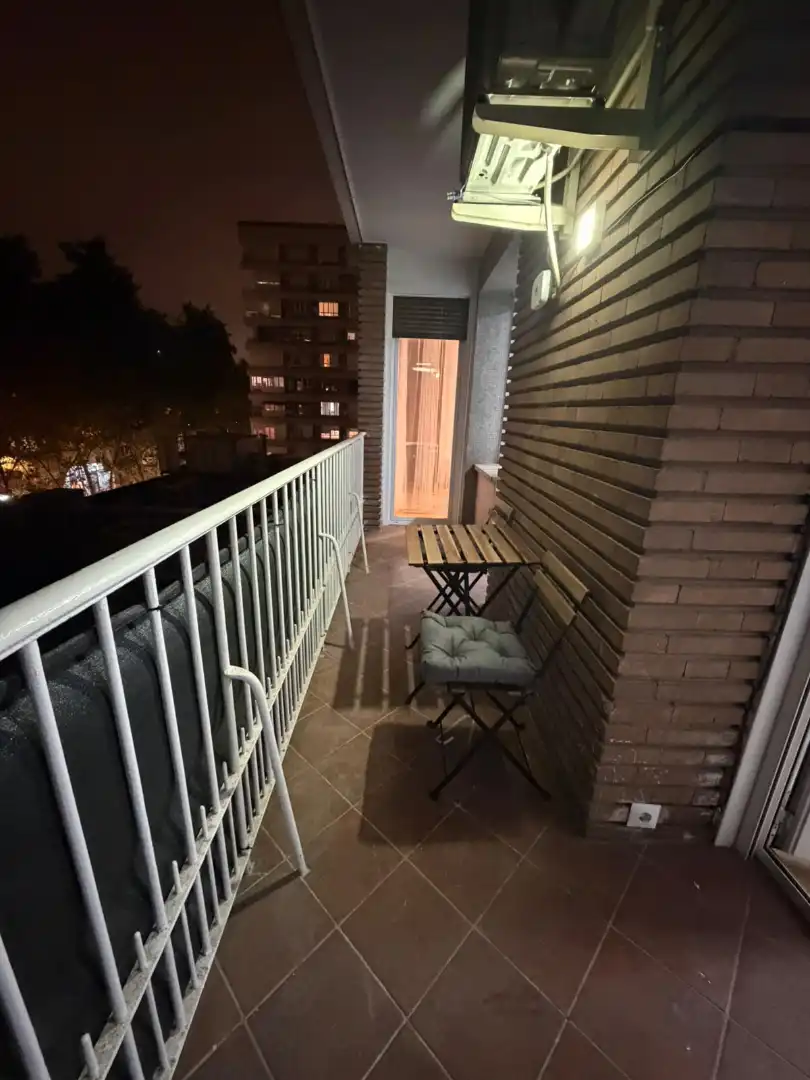 Terrassa de Pis per a compartir en Chamartín